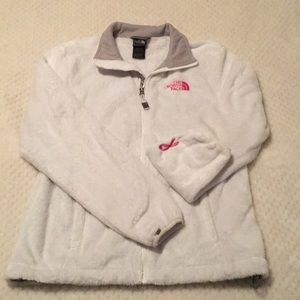 White women's north face fleece jacket